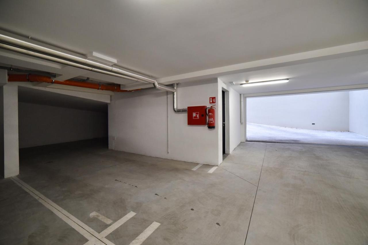 Ophelia Apartment With Parking Zagreb Exterior foto